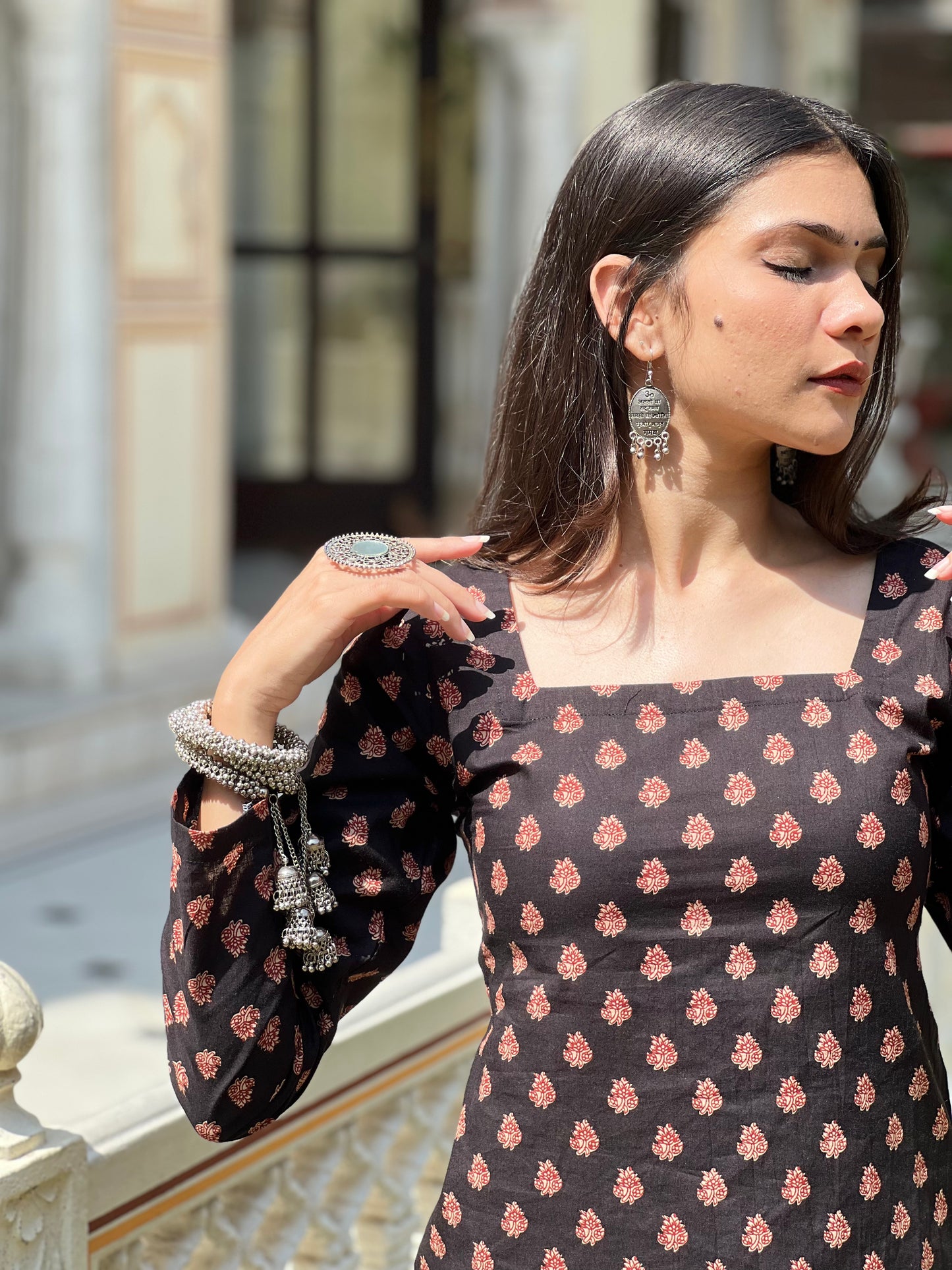 Black Corset Back Full Sleeves Short Kurti